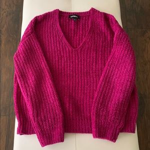 MAGENTA EXPRESS V NECK SWEATER